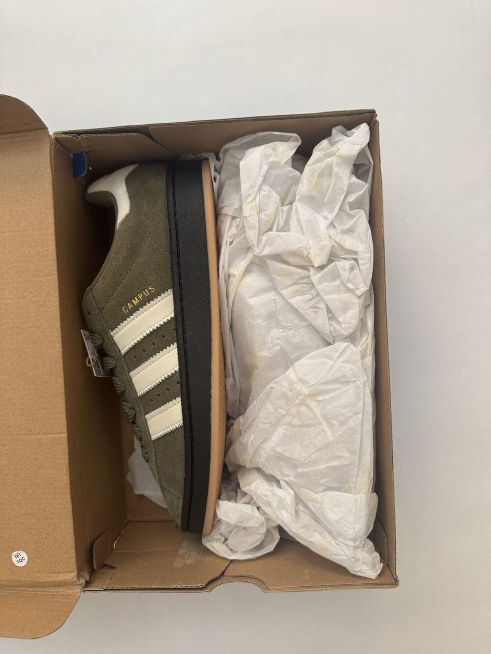 Adidas Originals Campus 00s Mens 9.5 Olive Green Suede Gum Sole KI8612 NWT Skate - Picture 6 of 9